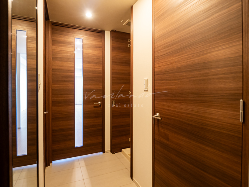 1425 40C 1R 41.23-180456