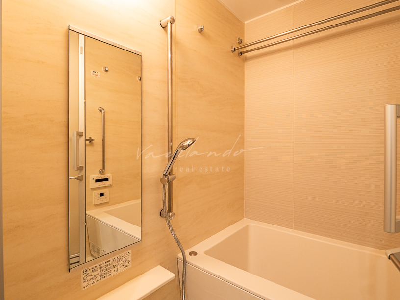 1425 40C 1R 41.23-180476