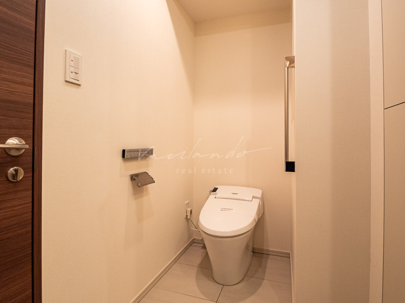 1425 40C 1R 41.23-180477